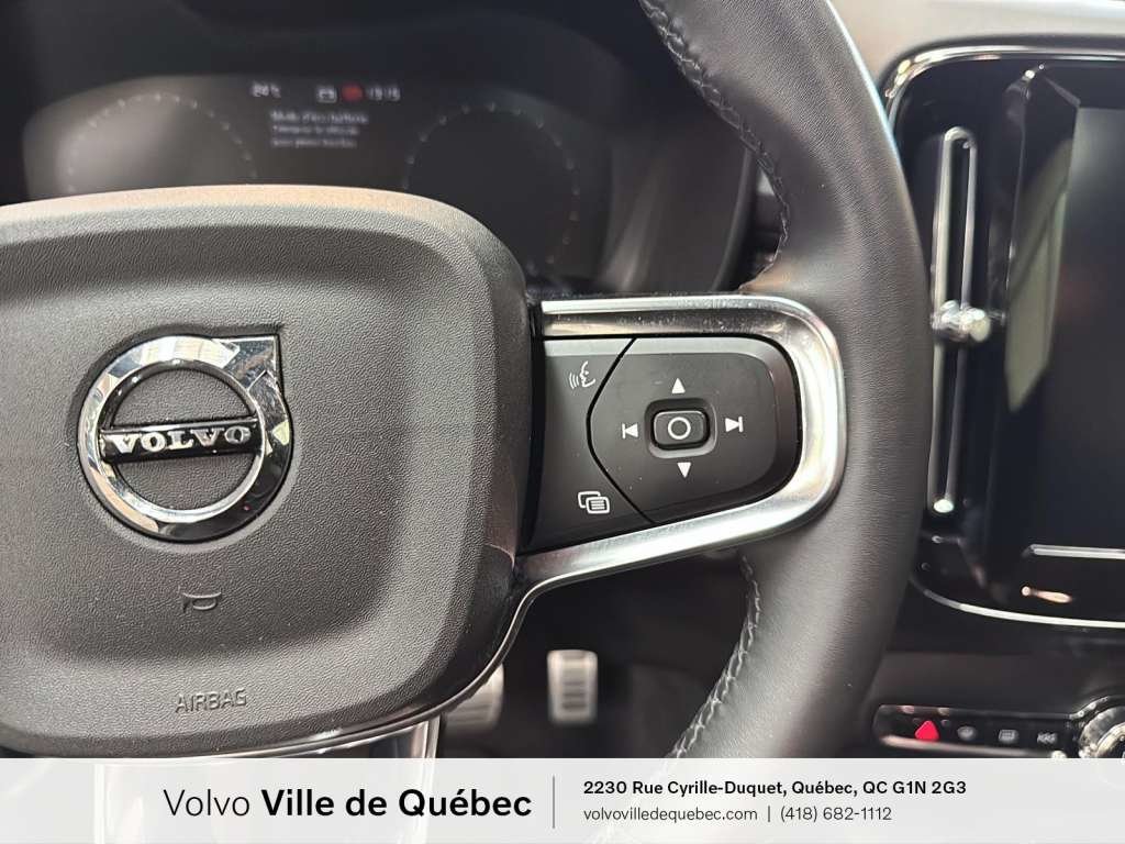 Volvo XC40 R-Design 2022-12