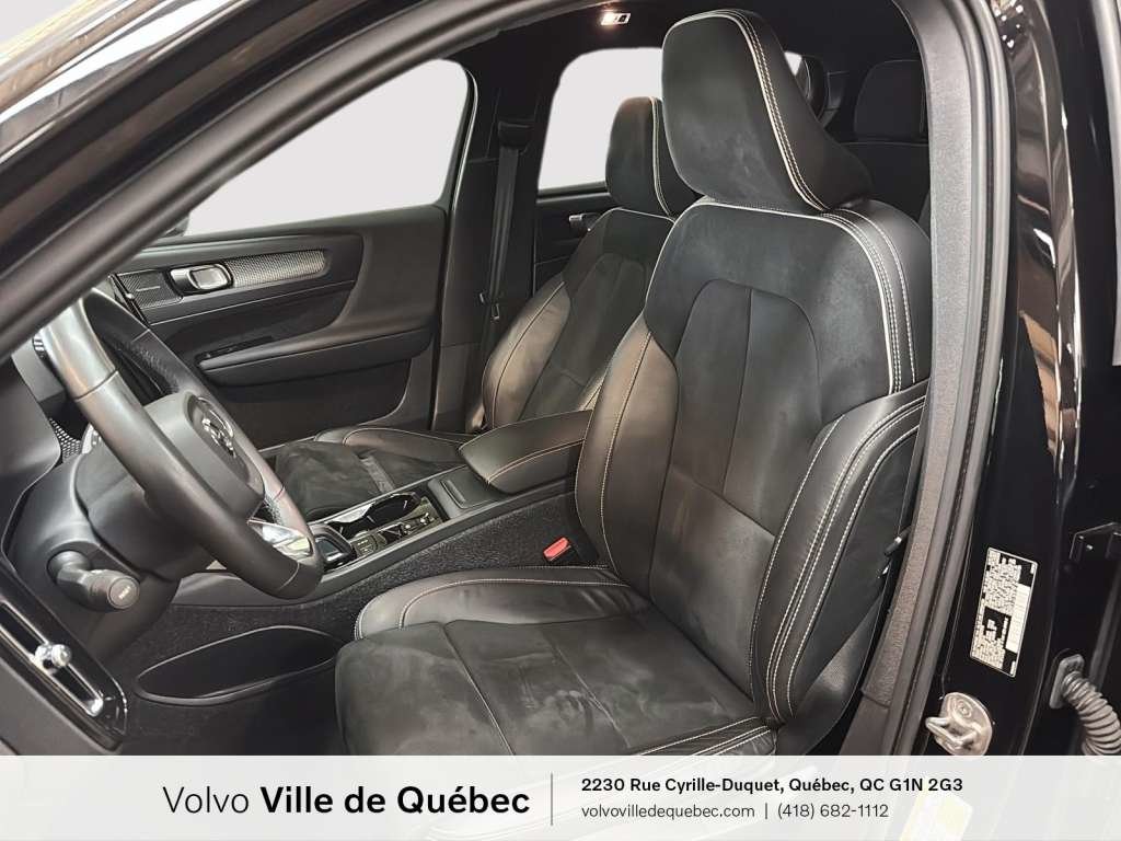 Volvo XC40 R-Design 2022-9