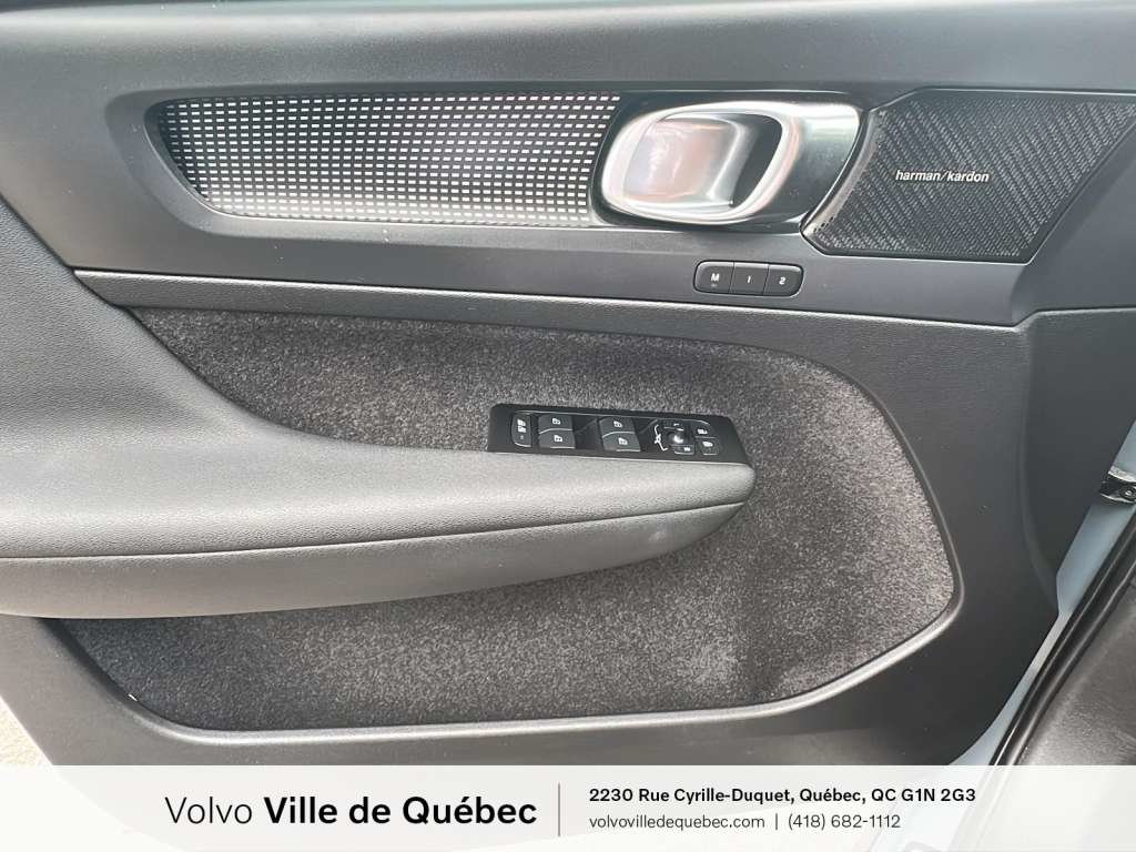 2022 Volvo XC40 Recharge Ultimate-22