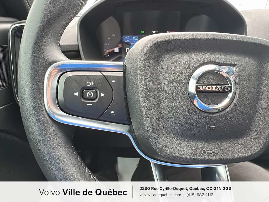 Volvo XC40 Recharge Plus 2022-13