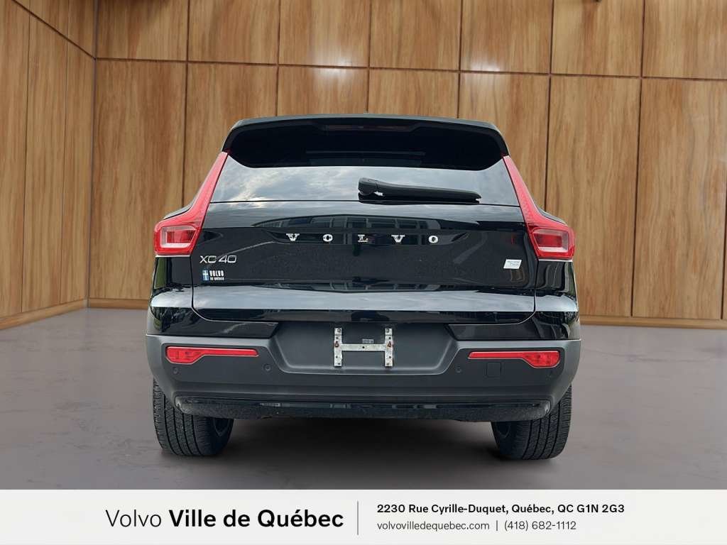 Volvo XC40 Recharge Plus 2022-4