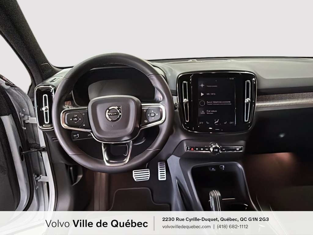 2022 Volvo XC40 R-Design-11