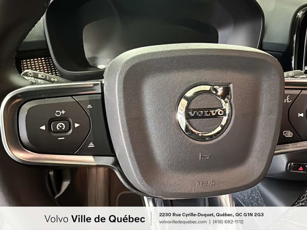 2022 Volvo XC40 R-Design-14