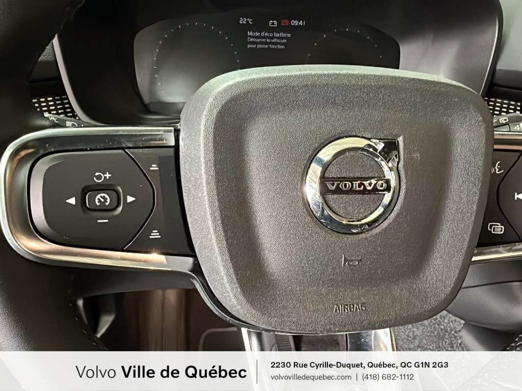 2022 Volvo XC40 R-Design-13