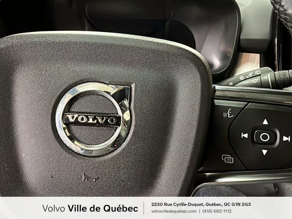 2023 Volvo XC40 Core B5-11