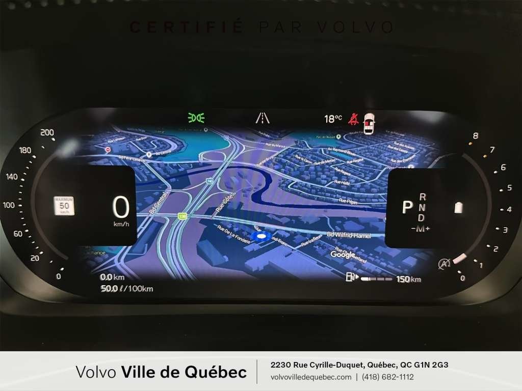 Volvo XC40 Plus Dark B5 2023-16