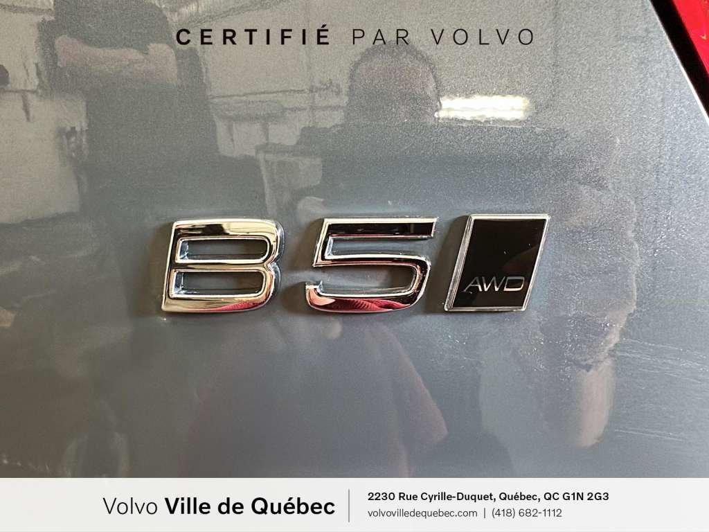 Volvo XC40 Plus Dark B5 2023-7