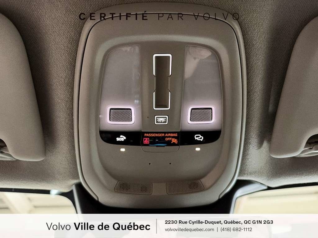2023 Volvo XC40 Plus Dark B5-13
