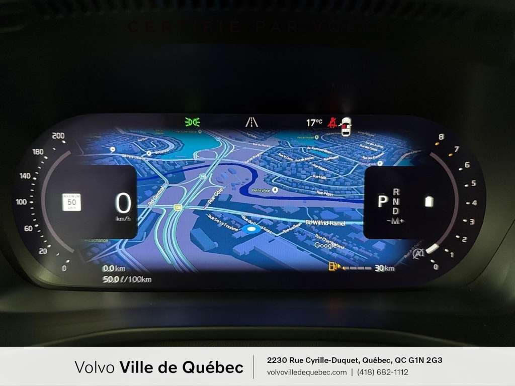 2023 Volvo XC40 Plus Dark B5-16