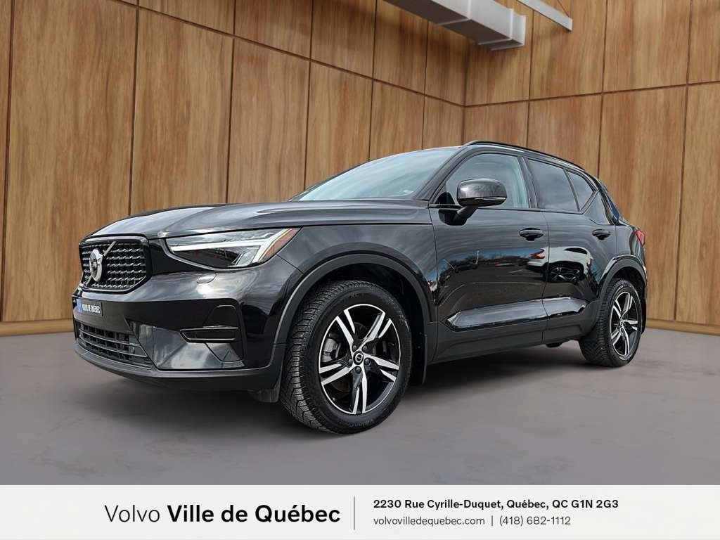 Volvo XC40 B5 - Core 2024-0