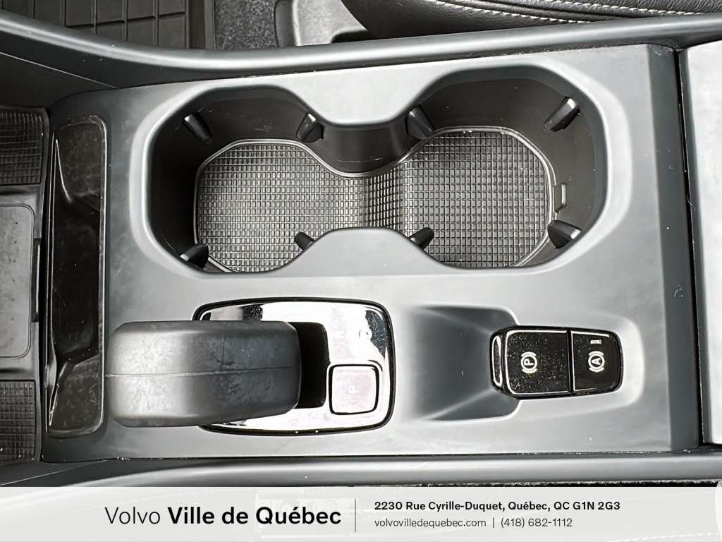 Volvo XC40 B5 - Core 2024-15