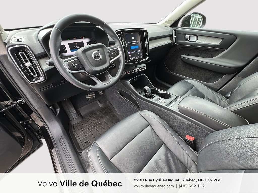 Volvo XC40 B5 - Core 2024-9