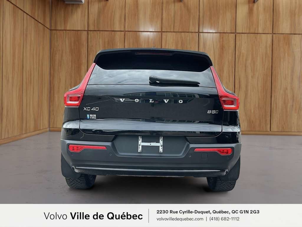 Volvo XC40 B5 - Core 2024-4
