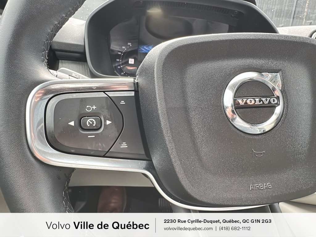 2024 Volvo XC40 B5 - Plus-11