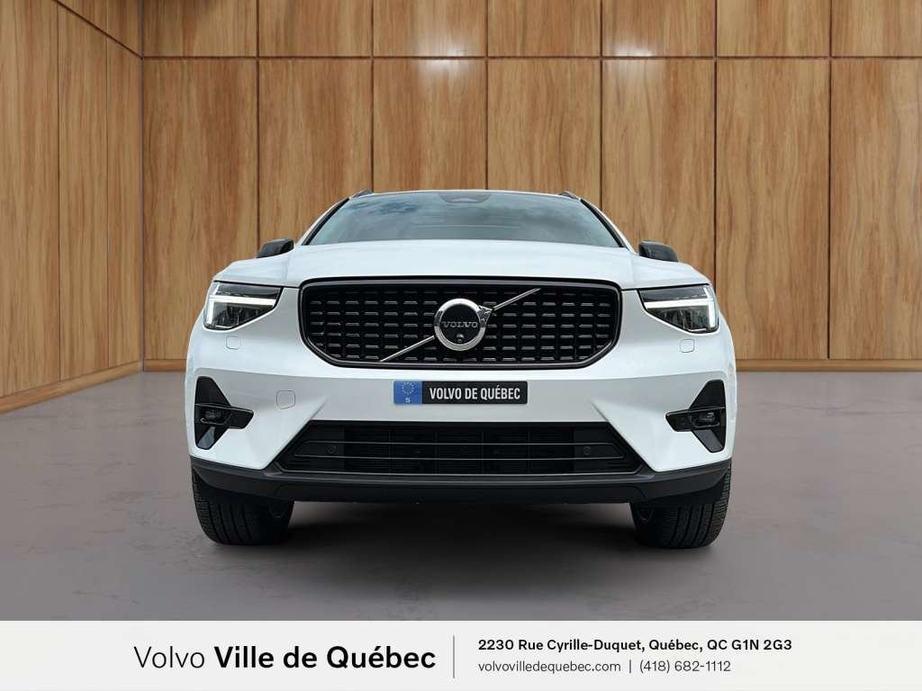 2024 Volvo XC40 B5 - Plus-2