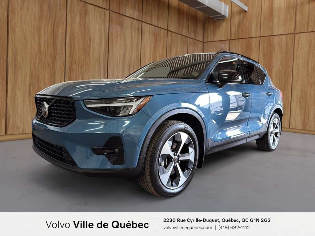 Volvo XC40 B5 - Plus 2024-0