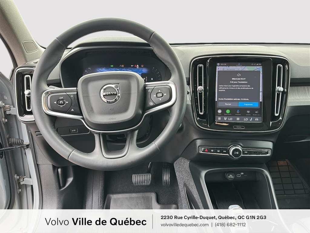 2024 Volvo XC40 B5 - Ultimate-12