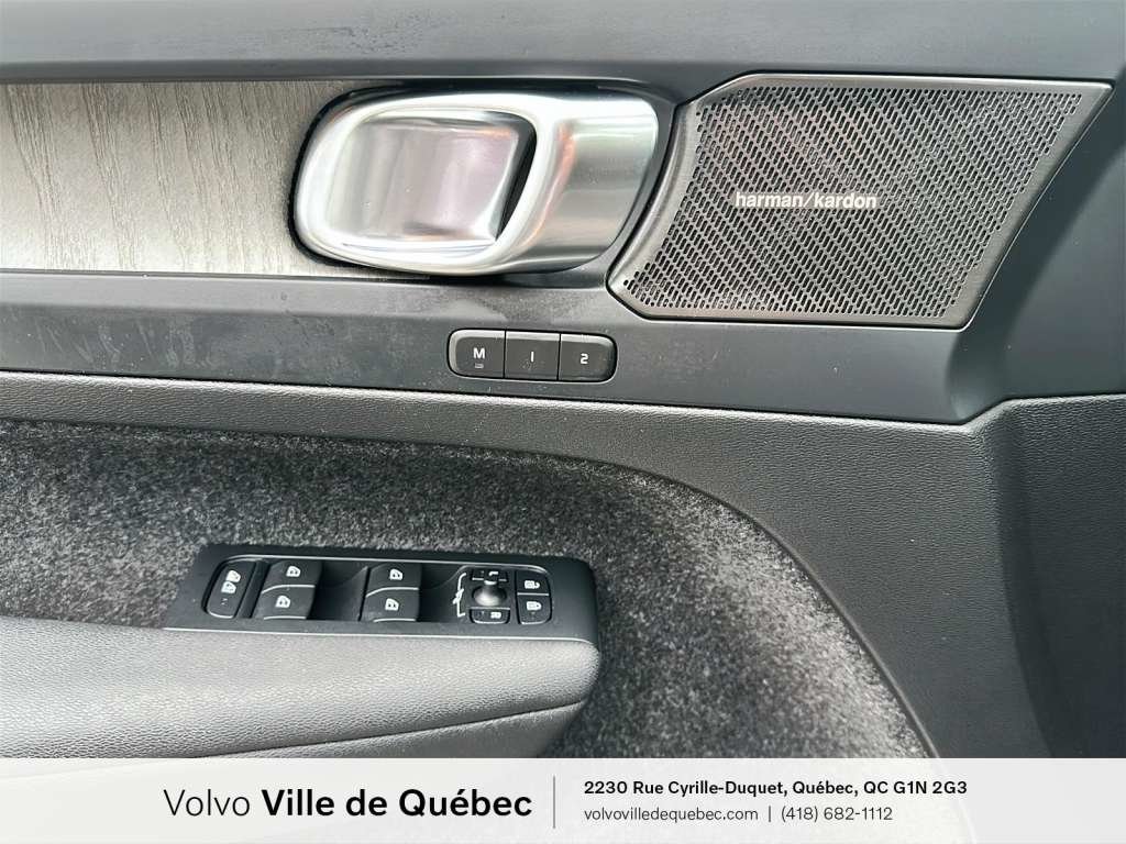 2024 Volvo XC40 B5 - Ultimate-20