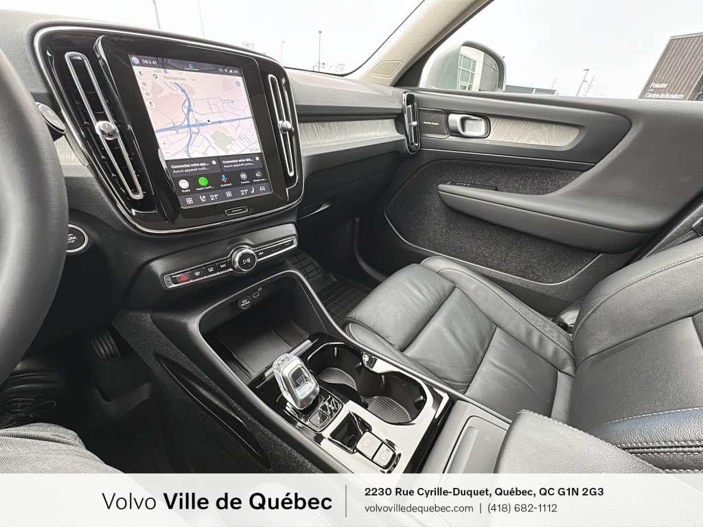 2024 Volvo XC40 B5 - Ultimate-22