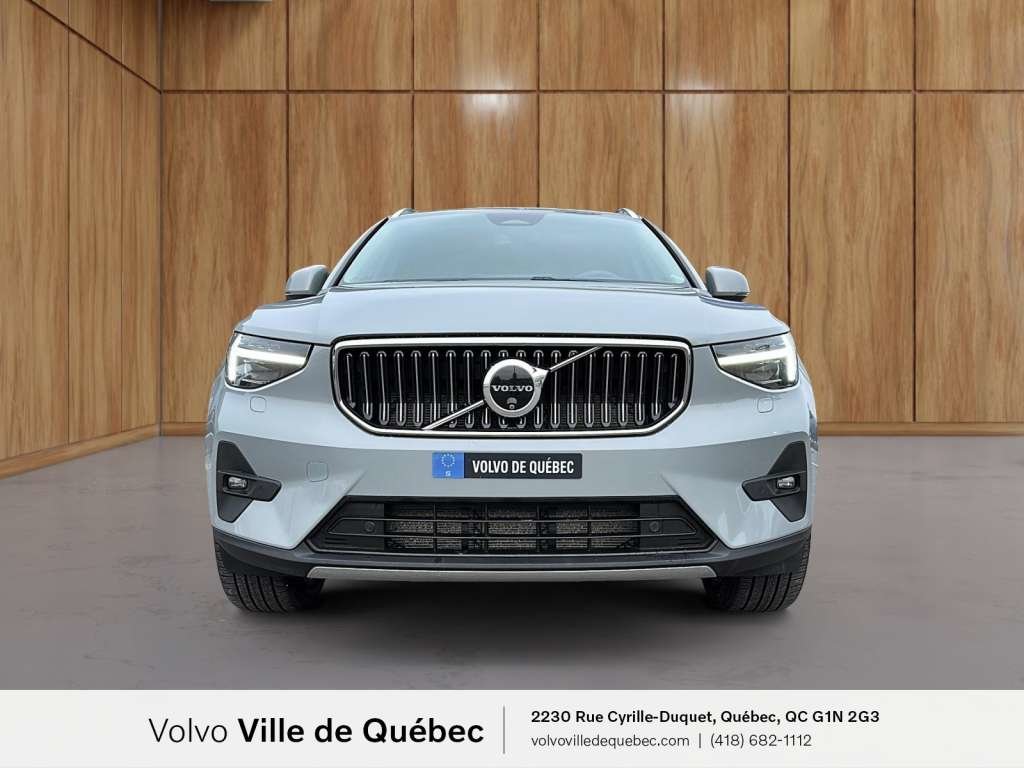 2024 Volvo XC40 B5 - Ultimate-2