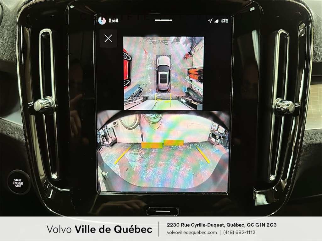 2026 Volvo XC40 B5 - Ultra Black Ed-18