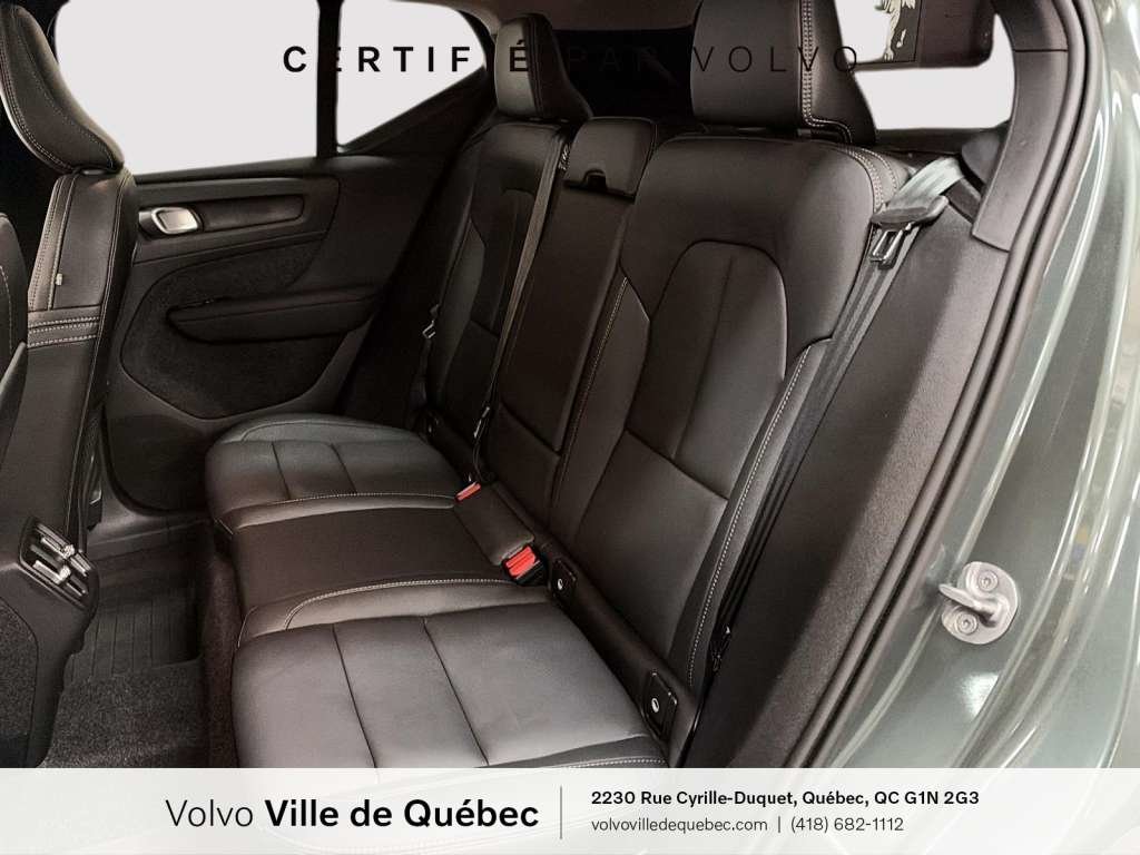 2026 Volvo XC40 B5 - Plus-9