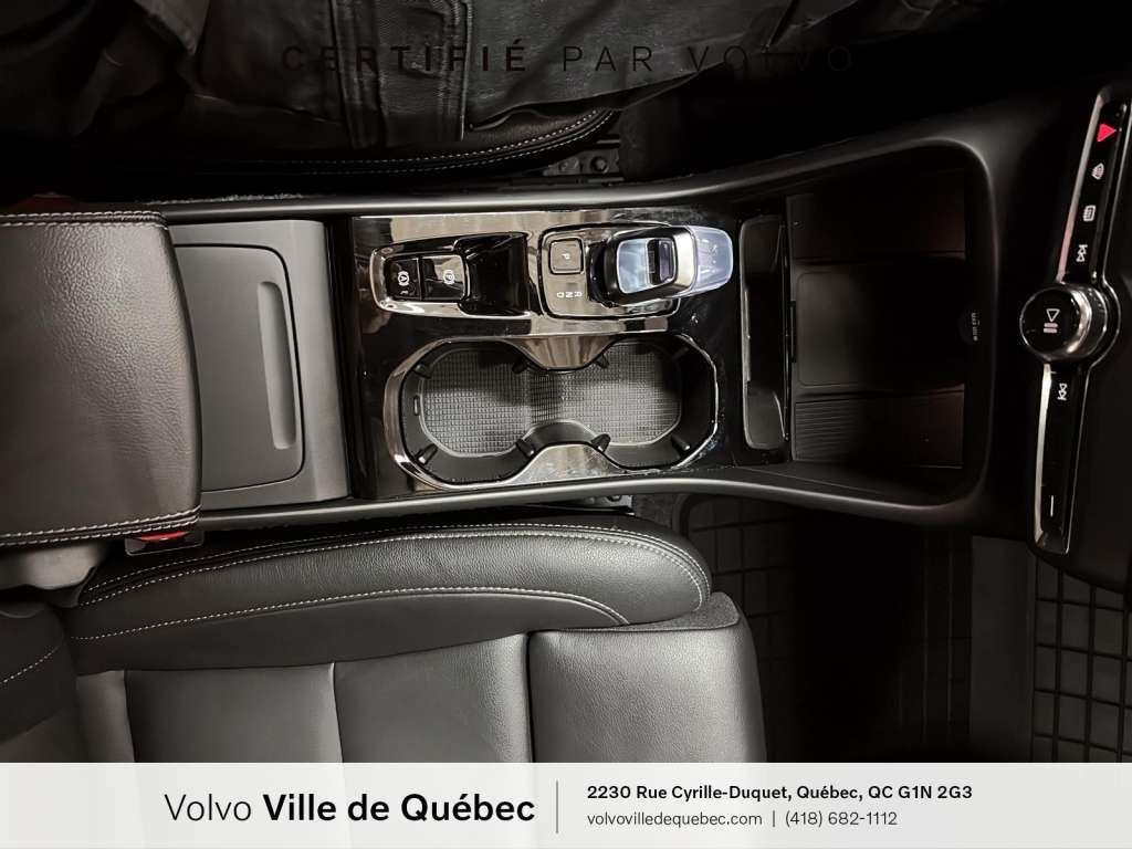 Volvo XC40 B5 - Plus 2026-19