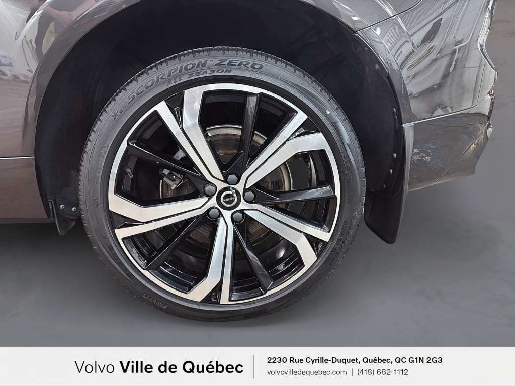 Volvo XC60 R-Design Recharge 2022-6