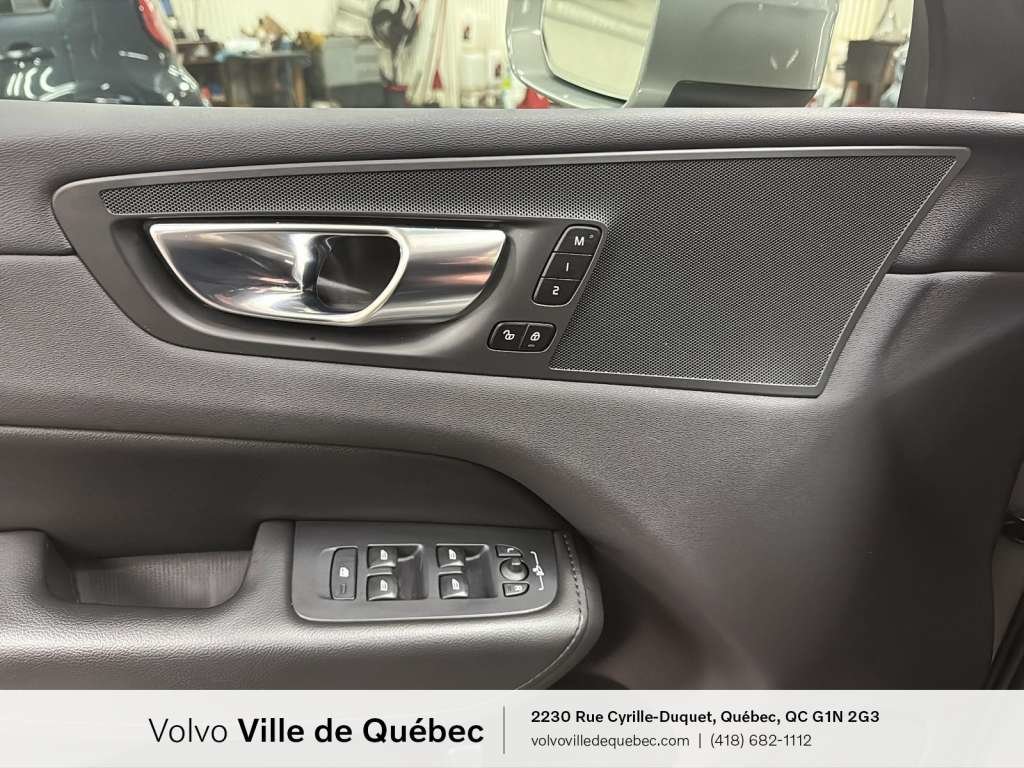 Volvo XC60 Inscrptn Expr Rchrg 2022-23