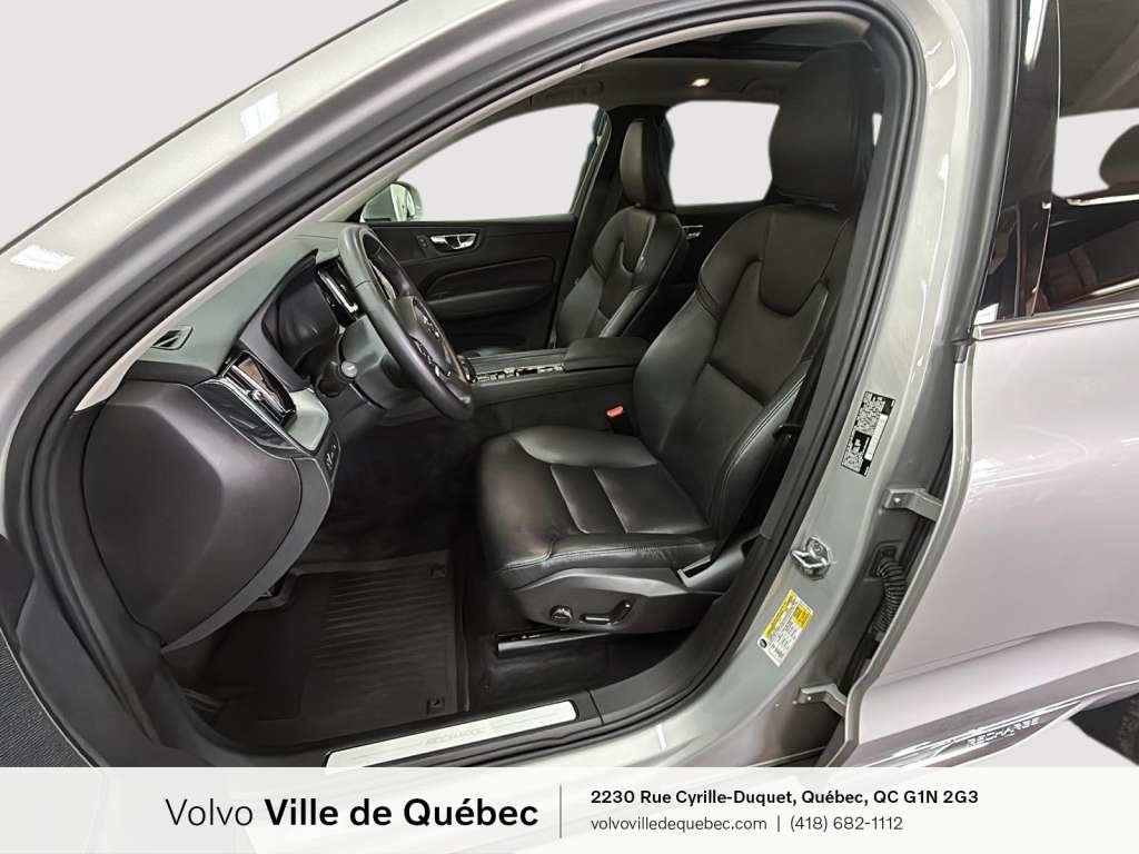 2022 Volvo XC60 Inscrptn Expr Rchrg-10