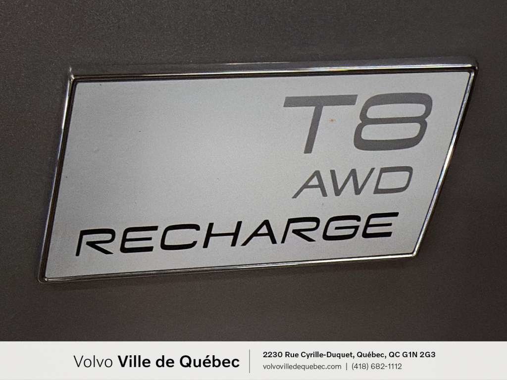 2022 Volvo XC60 Inscrptn Expr Rchrg-9