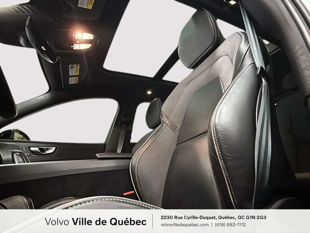 Volvo XC60 R-Design 2022-1