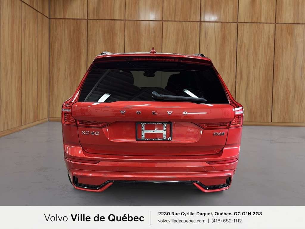 Volvo XC60 R-Design 2022-5