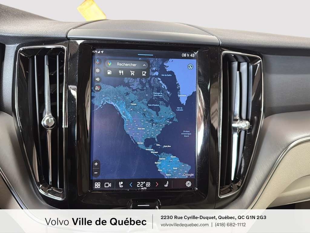 Volvo XC60 Momentum 2022-18