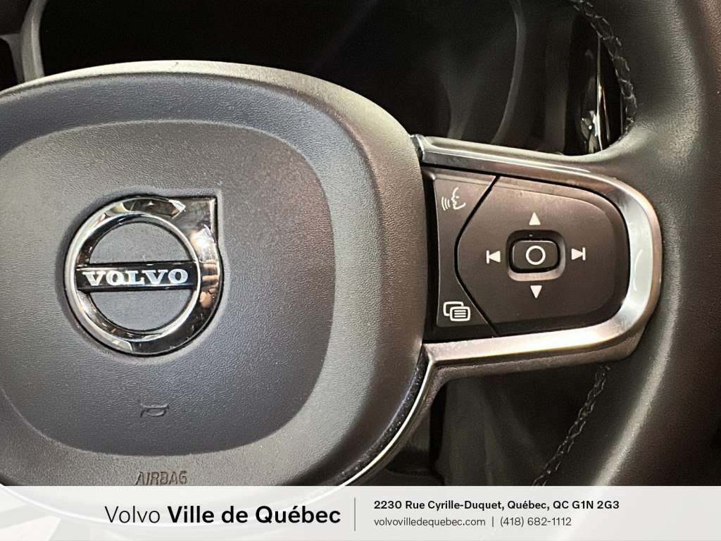 Volvo XC60 Momentum 2022-11