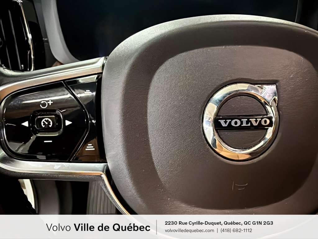 2022 Volvo XC60 Inscription Recharge-12