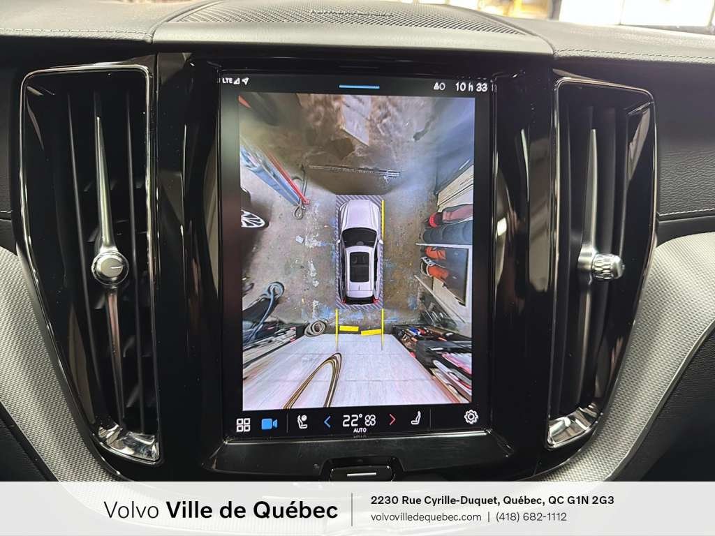 2023 Volvo XC60 Recharge Ult Dark-23