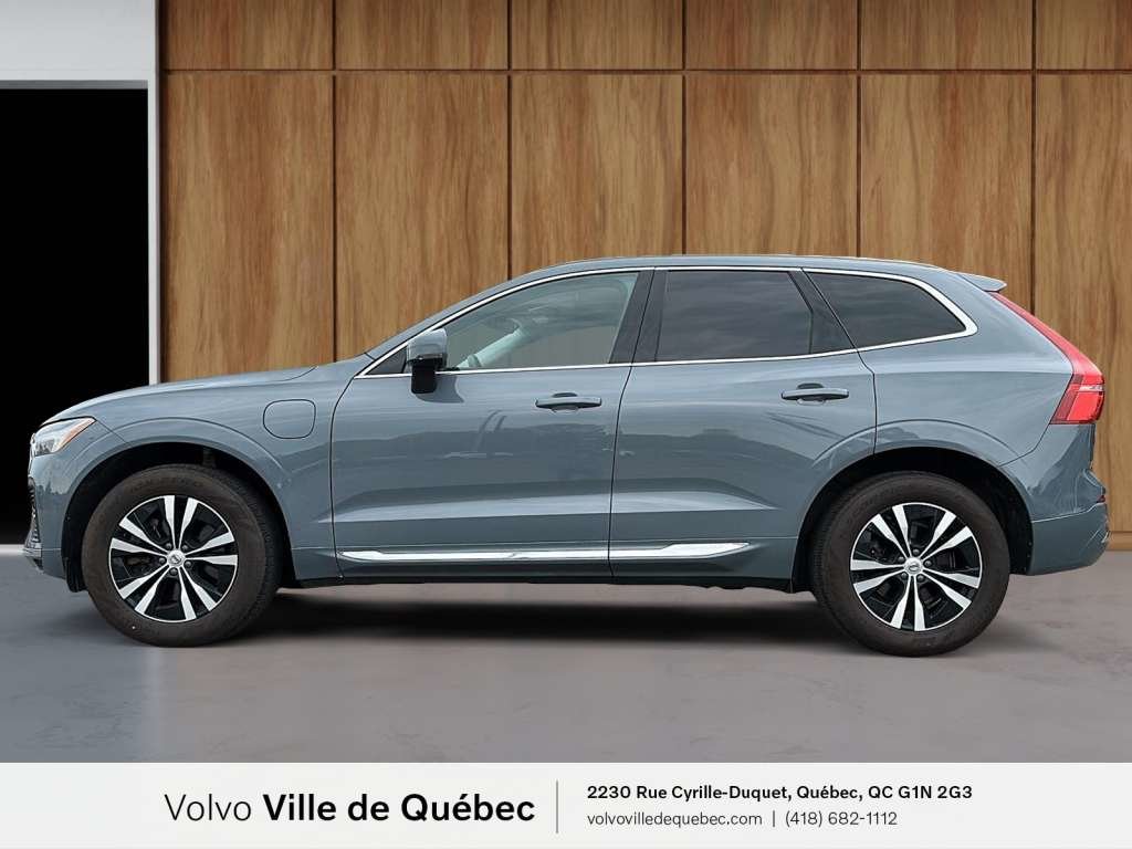 Volvo XC60 Recharge Core 2023-4