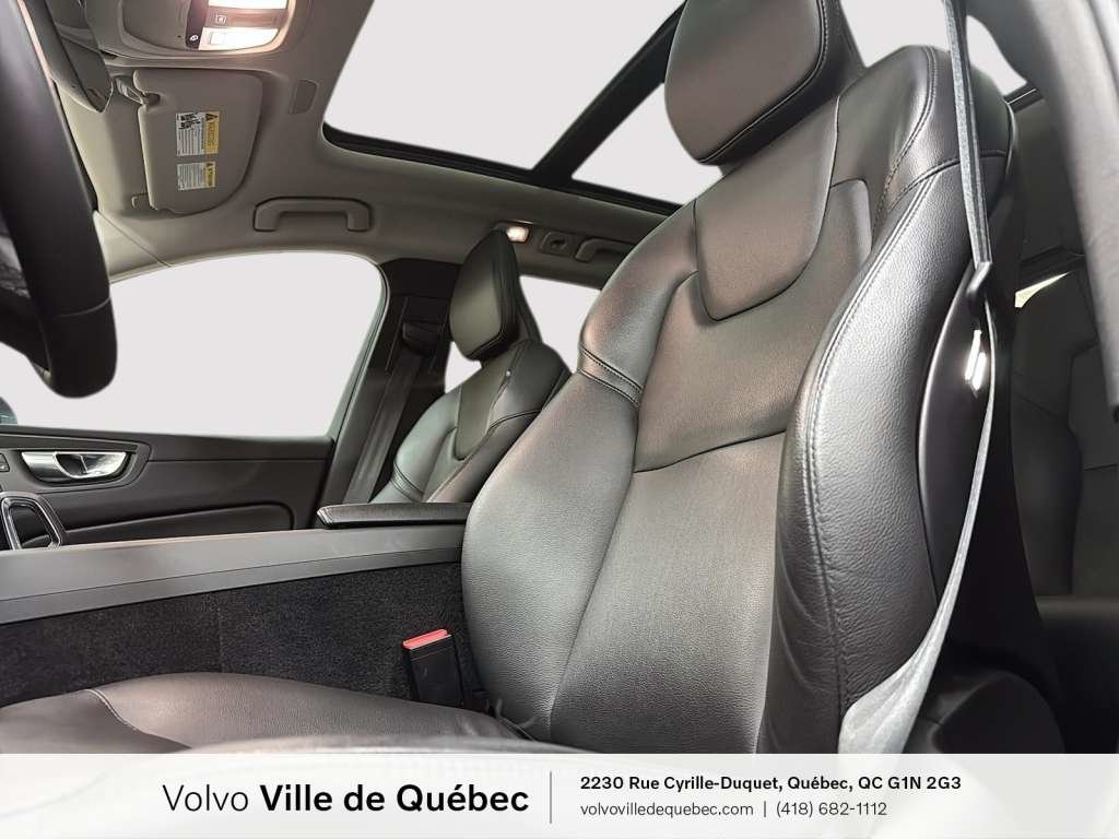 Volvo XC60 Recharge Core 2023-12