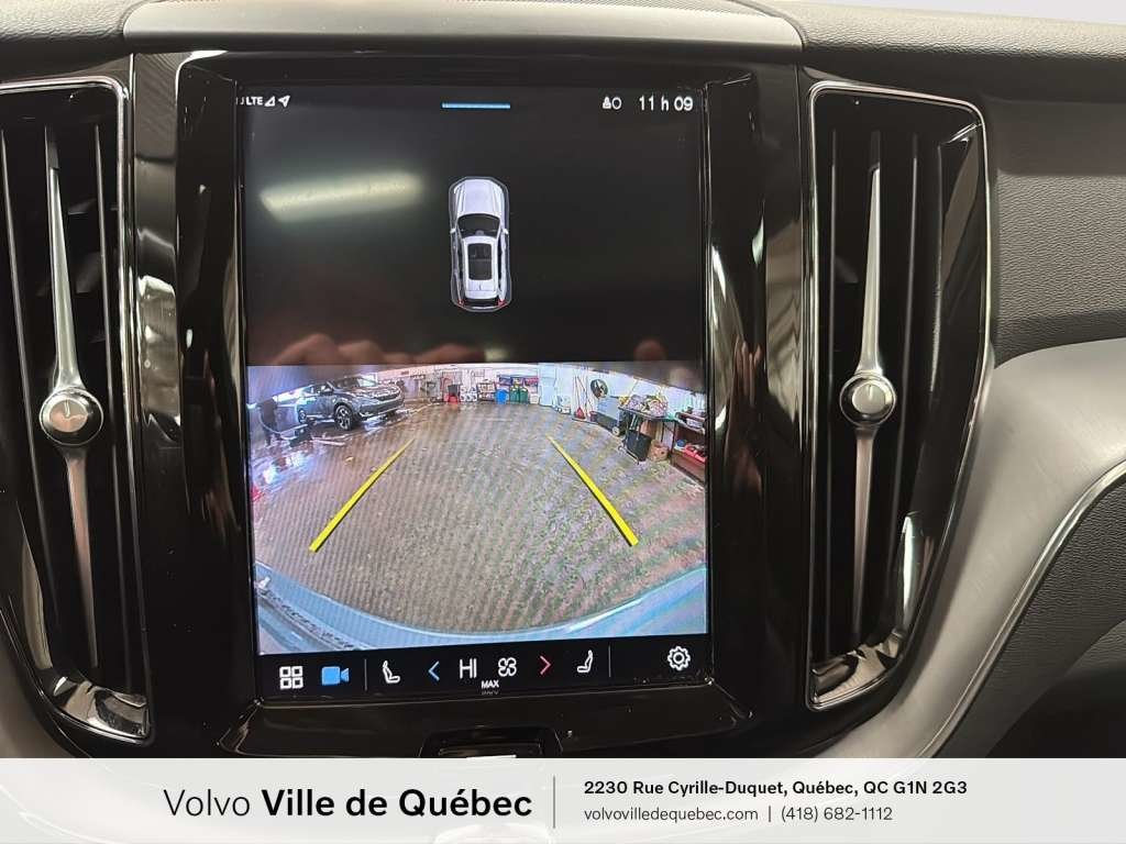 Volvo XC60 Recharge Core 2023-22