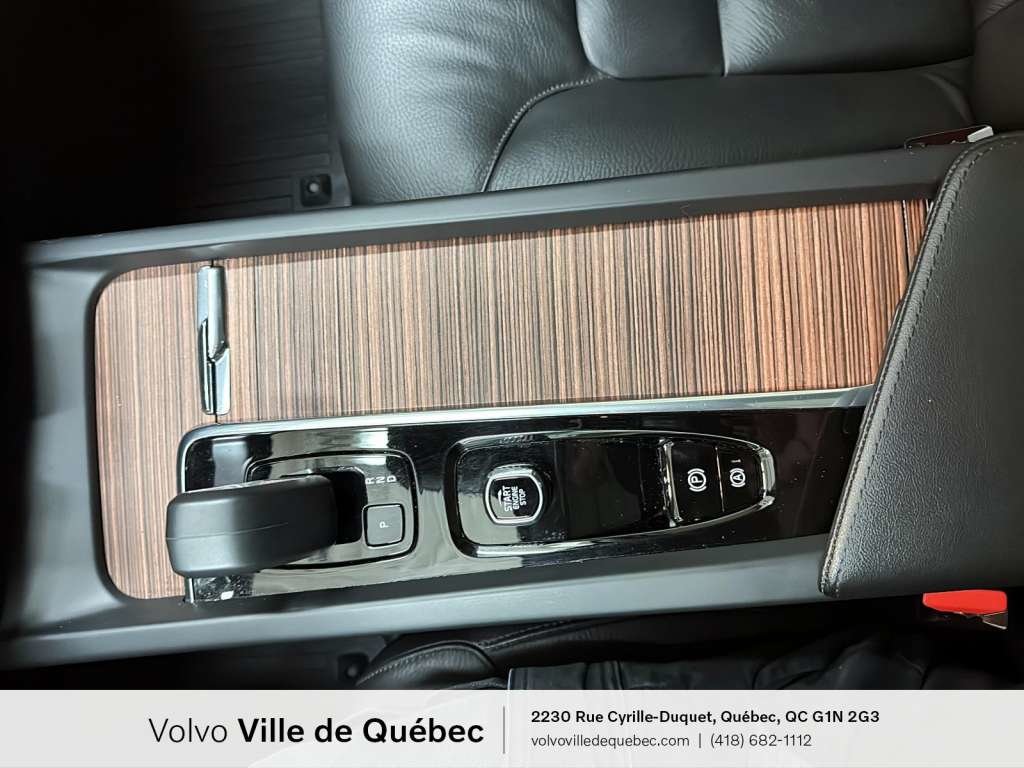 2023 Volvo XC60 Recharge Plus-23