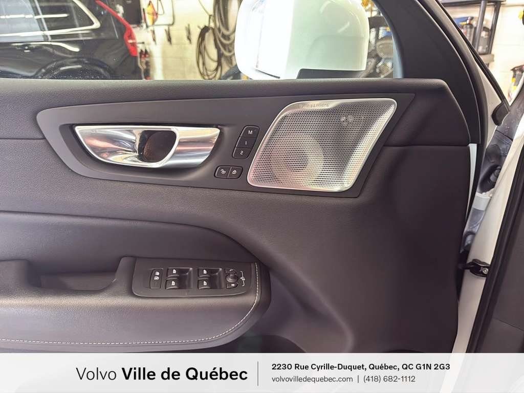 Volvo XC60 Ultimate B6 2023-24