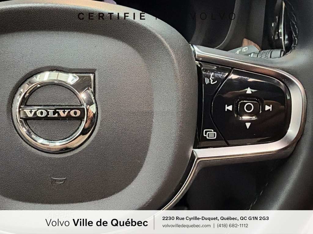 Volvo XC60 Plus Dark B6 2023-12