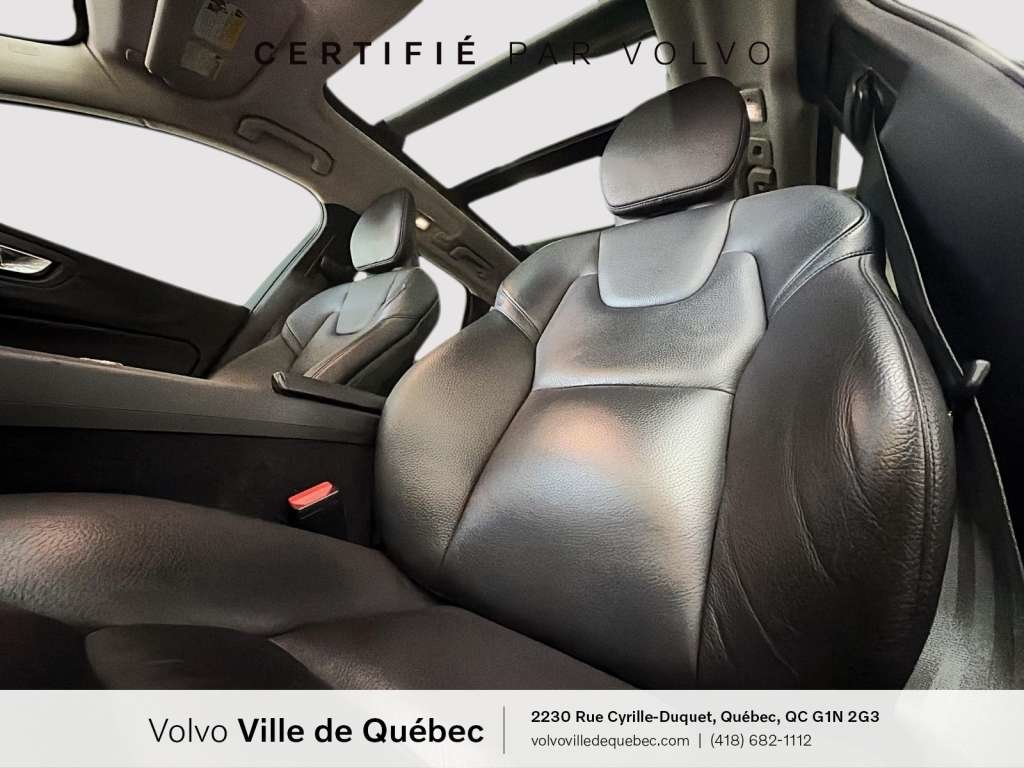 Volvo XC60 Plus Dark B6 2023-8