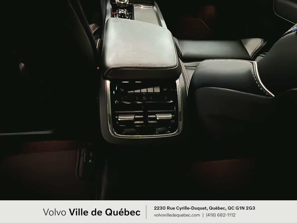 Volvo XC60 B5 - Ultimate Blk Ed 2024-13
