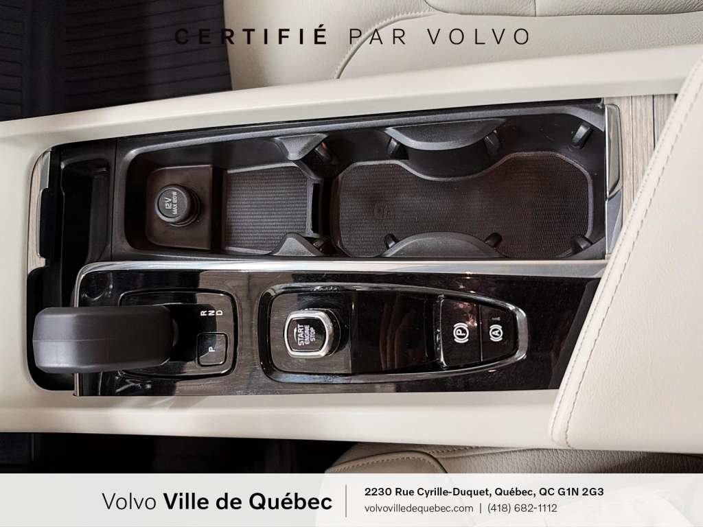 Volvo XC60 Recharge Plus 2024-18