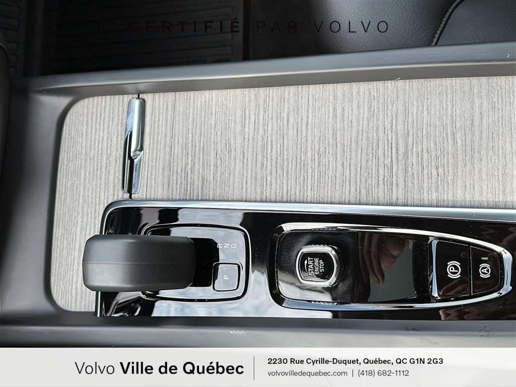 Volvo XC60 Recharge Plus 2025-17