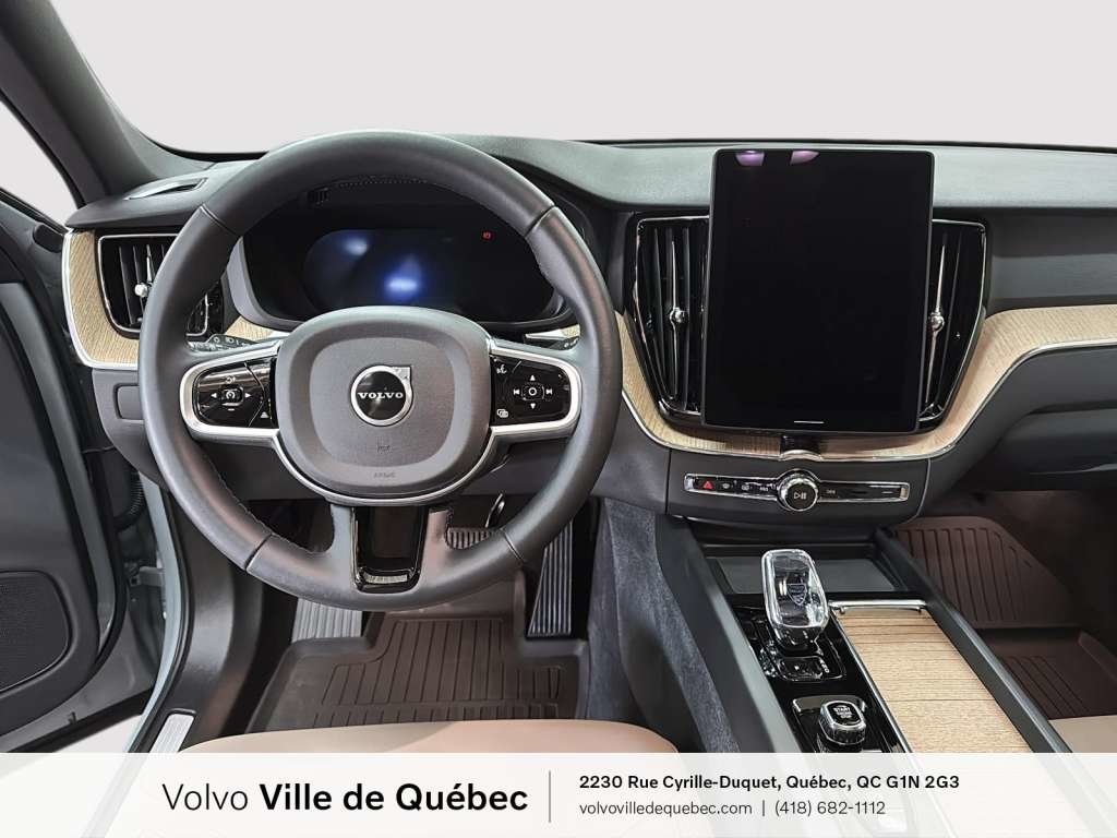2026 Volvo XC60 B5 - Core-10