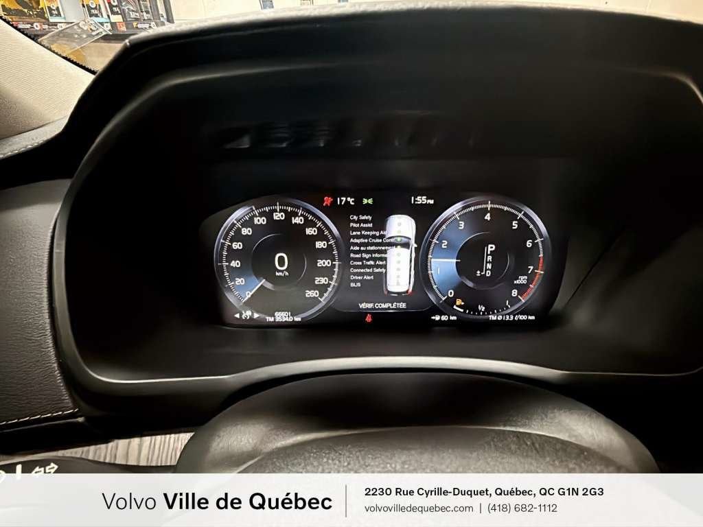 2022 Volvo XC90 Inscription-18