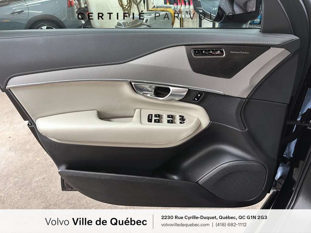 2023 Volvo XC90 Ultimate Dark-19